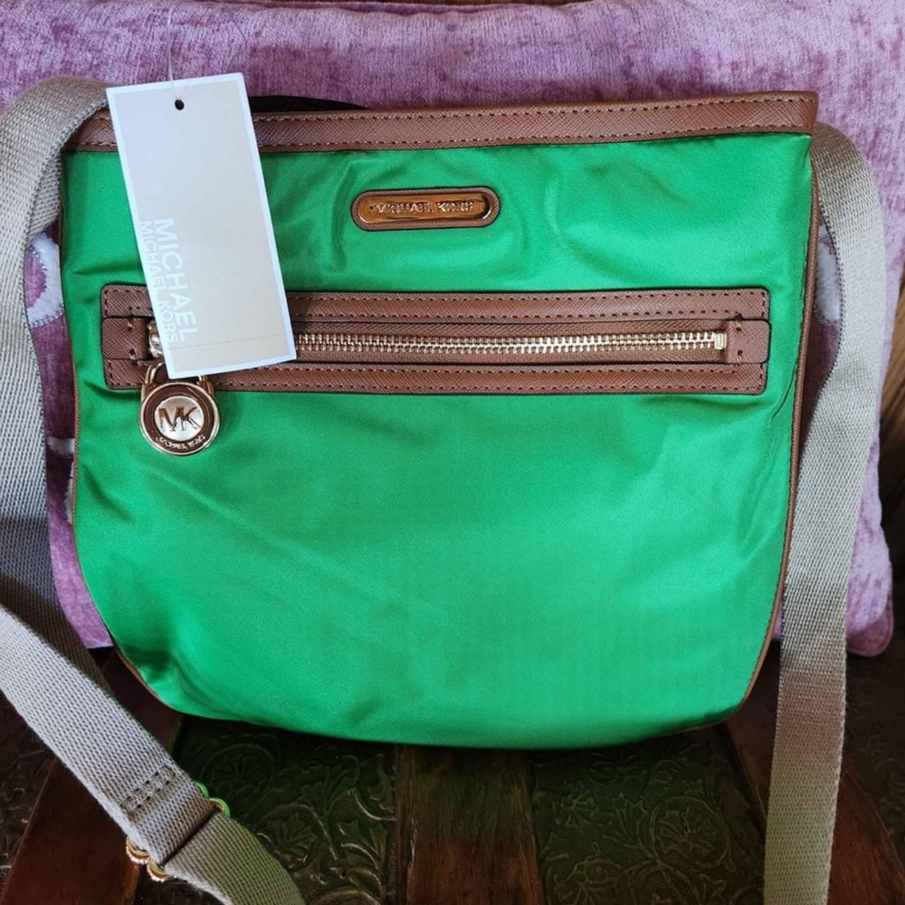NWT Michael Kors Kempton Palm Green Nylon Cross Body Bag
